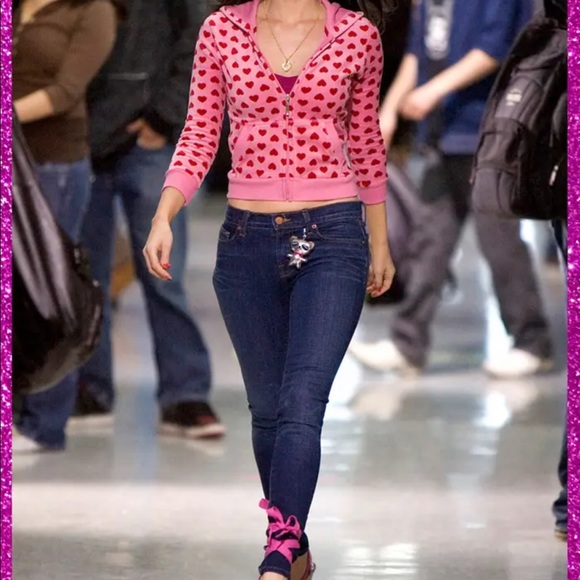 💕Gorgeous hearts’ Megan fox wore💕💕💕- MINT / Like New !!💕💕💕2 pc set - Picture 2 of 6